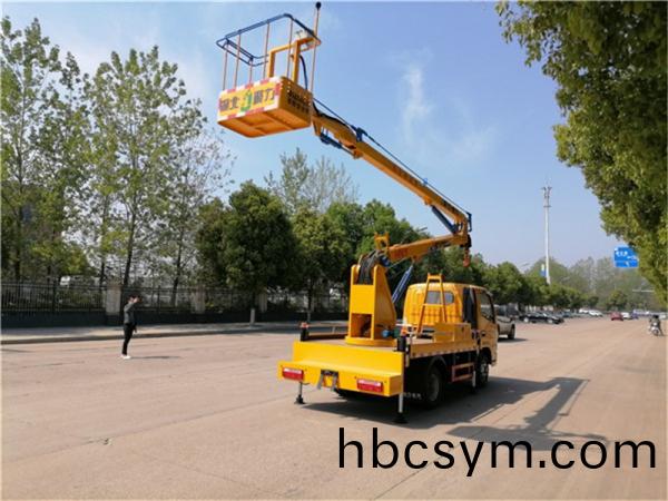 國六東風(feng)13.5米高(gao)空作(zuo)業(ye)車(che)