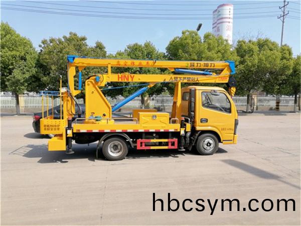 國(guo)六(liu)東(dong)風(feng)13.5米(mi)高空(kong)作(zuo)業車