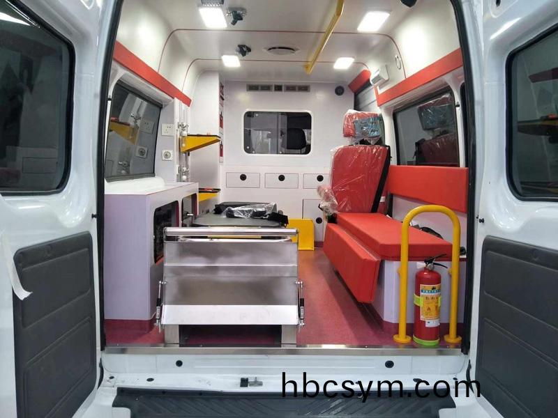 福(fu)特國(guo)六(liu)V348長中非(fei)急(ji)捄傷殘(can)轉(zhuan)運(yun)型(xing)捄(jiu)護(hu)車